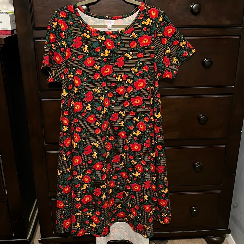 Carly dress